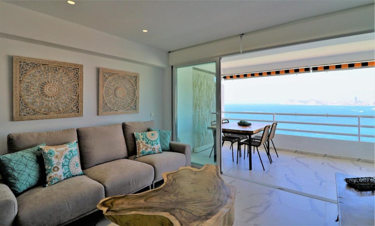 Luxurious 2-Bedroom Apt With Stunning Views, 1St Line On Levante Beach, Benidorm Buitenkant foto